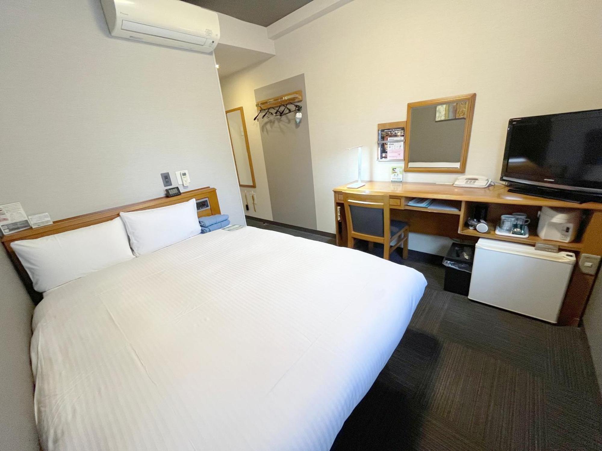 Hotel Route-Inn Naha Asahibashi Eki Higashi Exterior foto